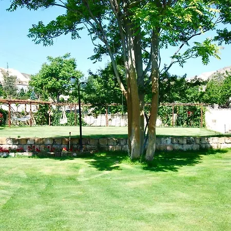 Melis Cave Otel