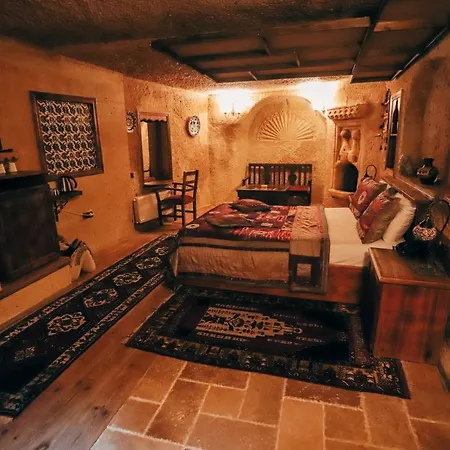 Melis Cave 3* Ürgüp