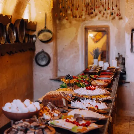 Hotel Melis Cave