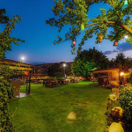 Melis Cave 3* Ürgüp