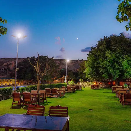 Hotel Melis Cave 3*