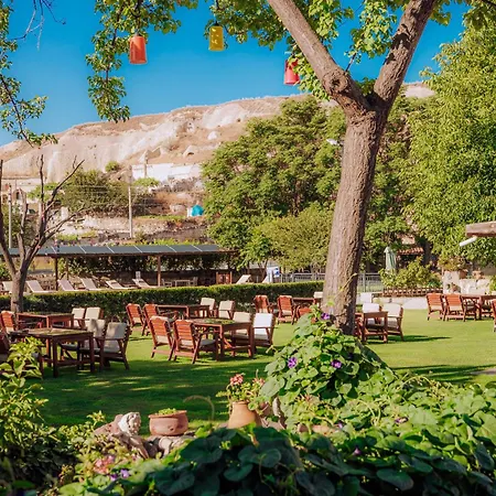 Hotel Melis Cave