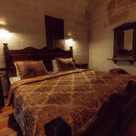 Hotel Melis Cave 3*