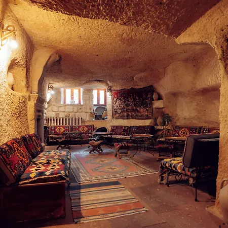 Melis Cave 3* Ürgüp