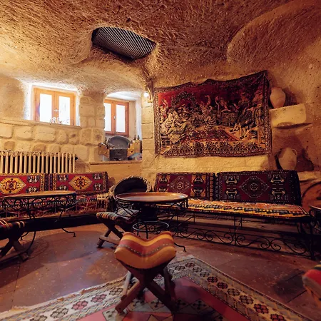 Melis Cave Hotel 3*